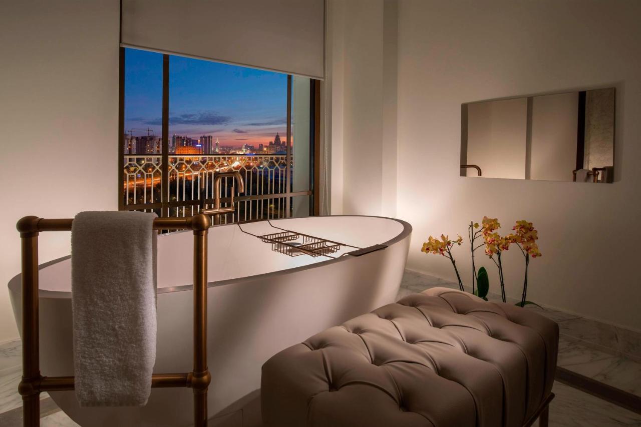 The St. Regis Astana Exterior foto Bathroom