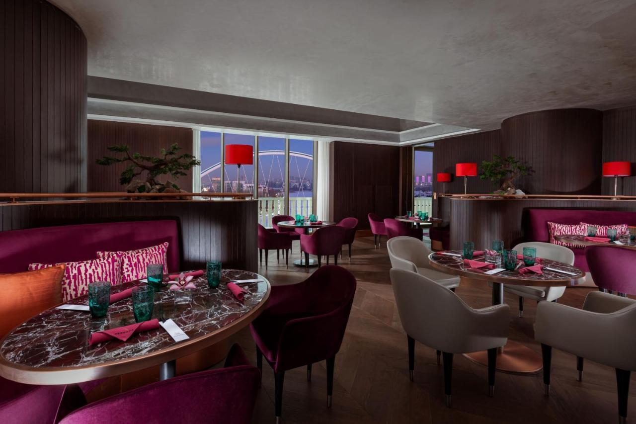 The St. Regis Astana Exterior foto The interior of the restaurant